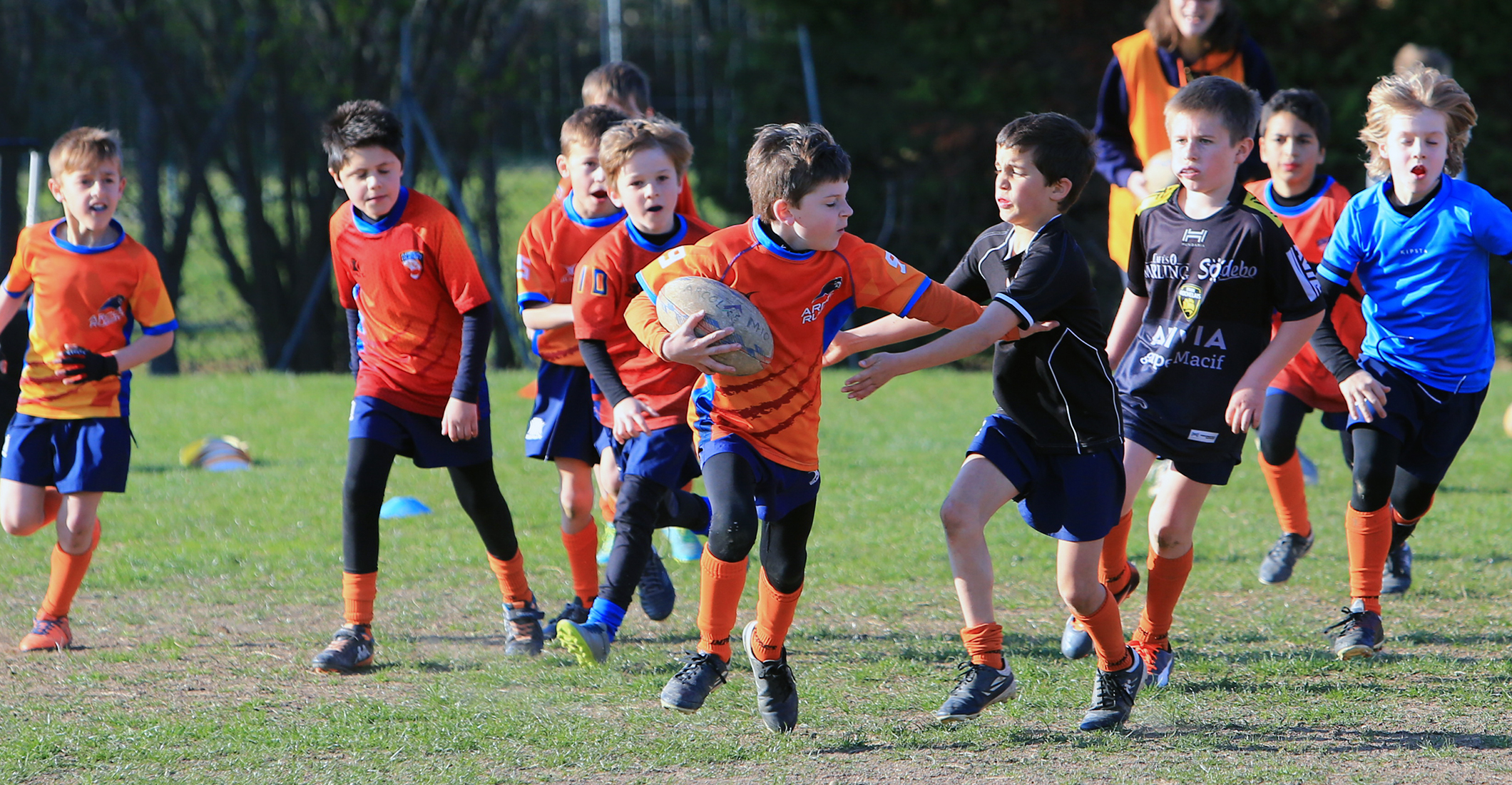 Pourquoi il faut inscrire son enfant dans un stage de rugby ?